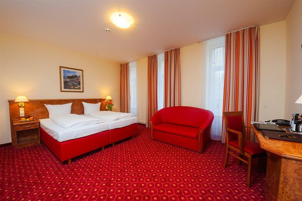 Hotel & Apartments Zarenhof Berlin Friedrichshain Room photo